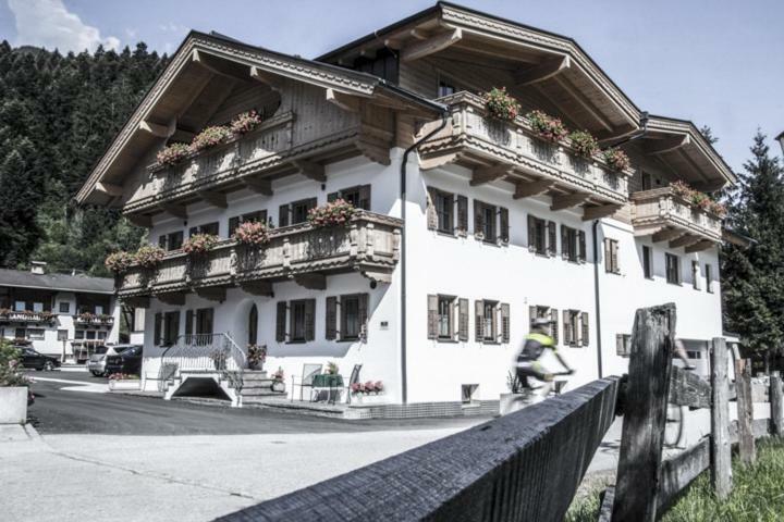 Apart Soellbacherhof Fugen Bagian luar foto